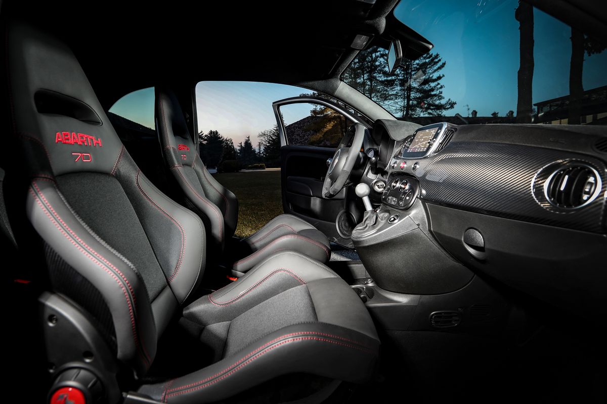 Abarth 595 esseesse (2019)