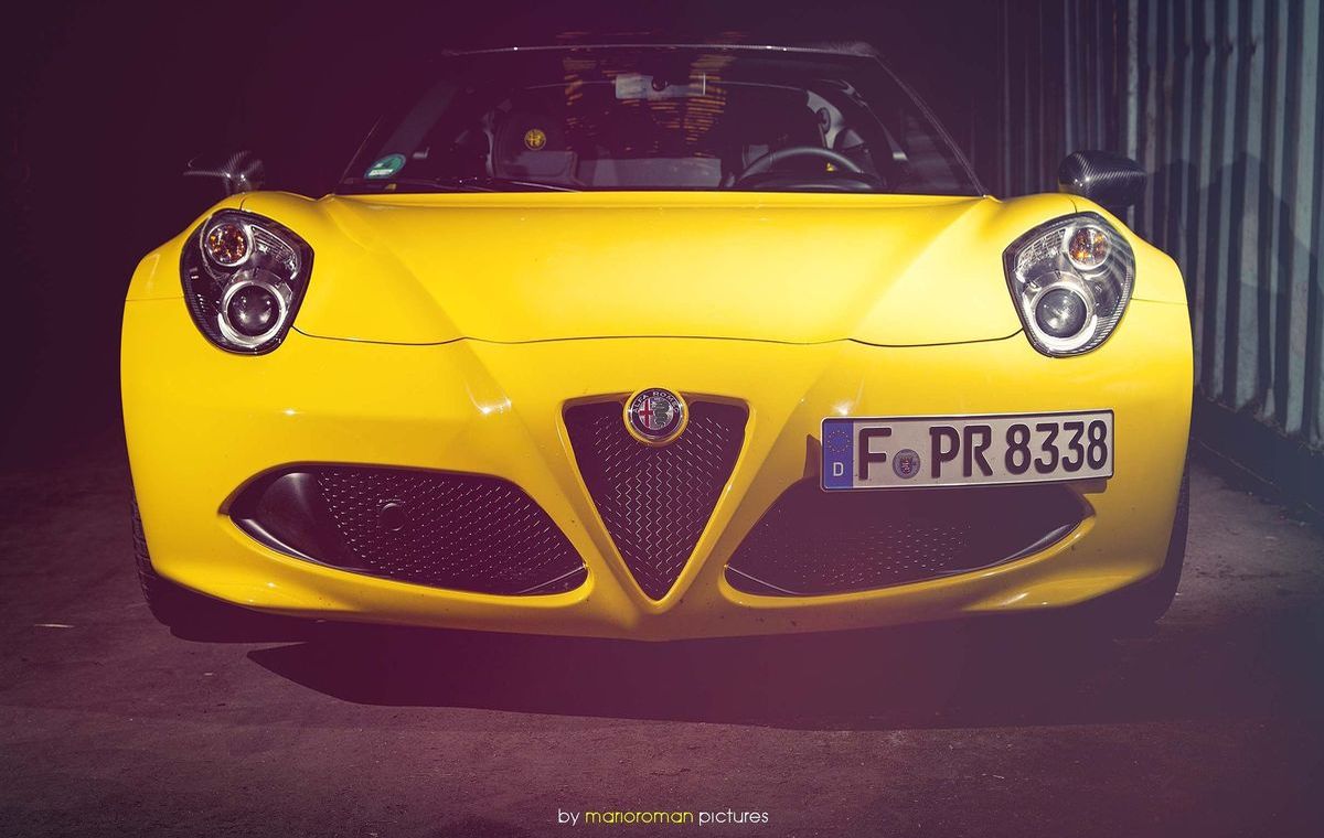  Alfa Romeo 4C Spider 