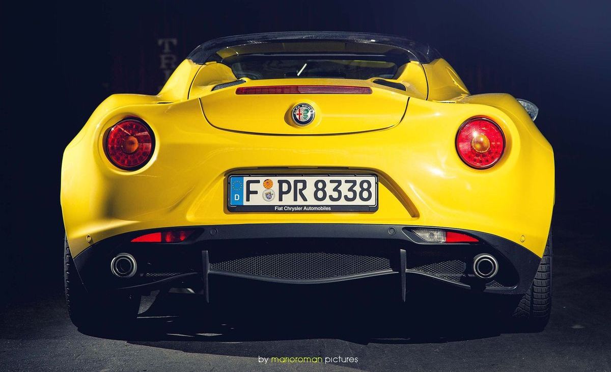  Alfa Romeo 4C Spider 