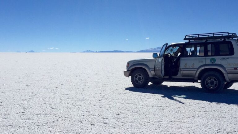 Tönnjes produziert Nummernschilder in Bolivien