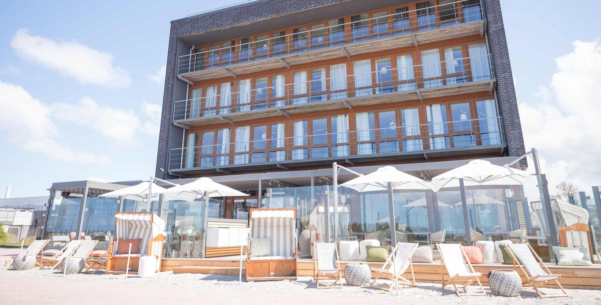 St. Peter-Ording: Bald Drinks auf der Außenterrasse?