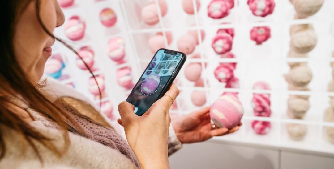 Lush Cosmetics geht in Social Media offline