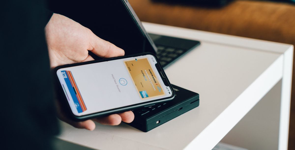 Wie bezahlen wir in Zukunft - wird Bargeld bald überflüssig?