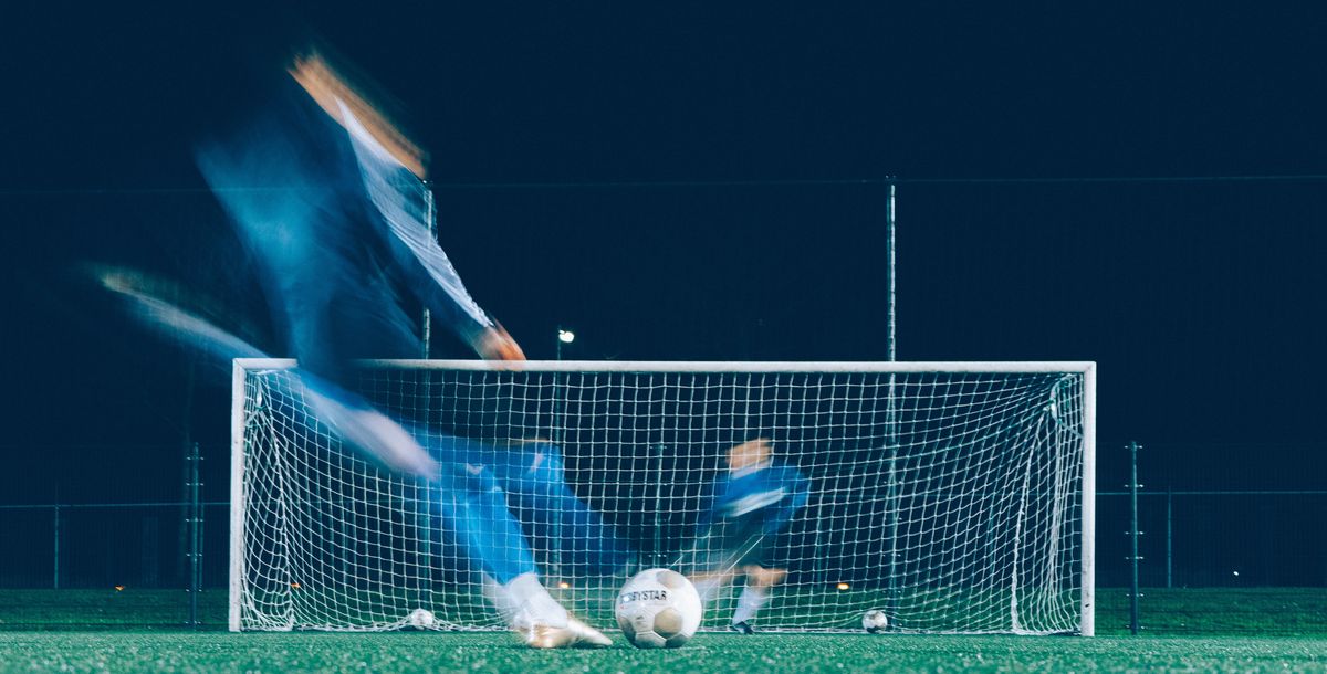 Wer streamt 2022/23 die meisten Fußballspiele in Deutschland?