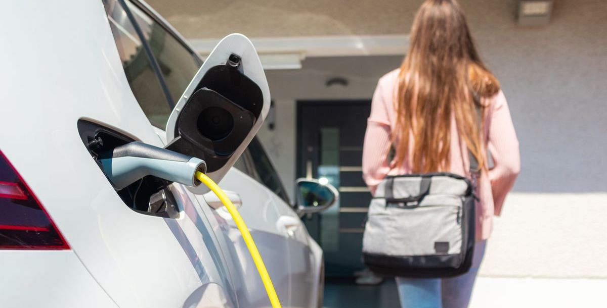 Darum ist es nachteilhaft, ein Elektroauto zu fahren