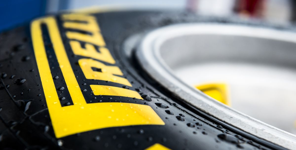 Pirelli - A Video Illustrating 11 Years Of Annual Reports