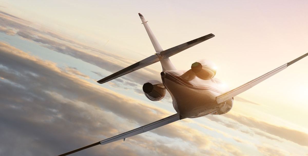 Could commercial flight delays and cancelations affect private jet popularity?