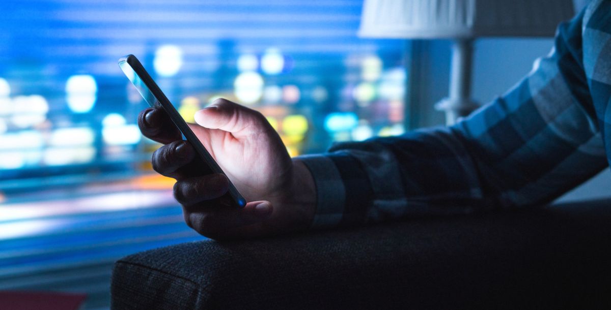 Telefonbetrüger - PayPal-Abzocke von +32 496 81 81 71