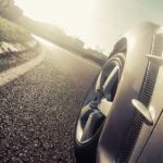 Wie die besten Fahrwerke unsere Autos auf der Straße verankern Wie die besten Fahrwerke unsere Autos auf der Straße verankern