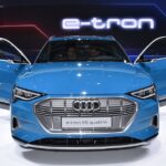 E-Tron - elektrische Haute Couture fürs französische Klo E-Tron - elektrische Haute Couture fürs französische Klo