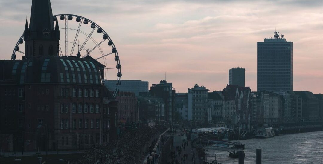 Prickelnder Citytrip für Singles nach Düsseldorf
