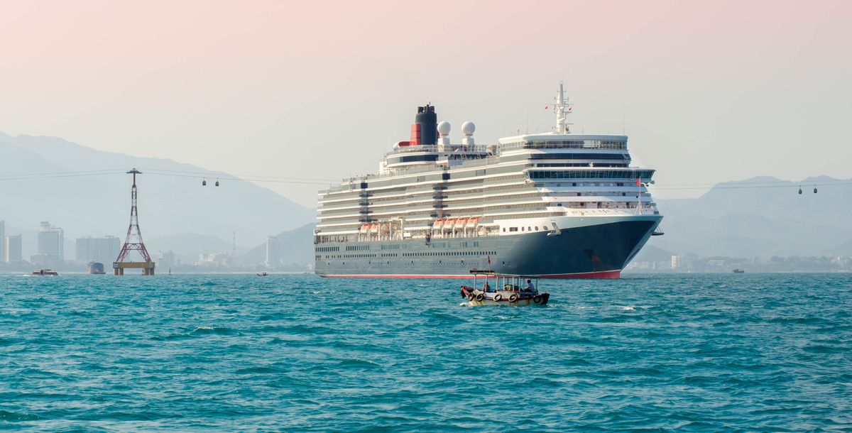 Die Reise auf einem luxuriösen Kreuzfahrtschiff