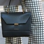 Elegante Frauen-Accessoires für den Herbst