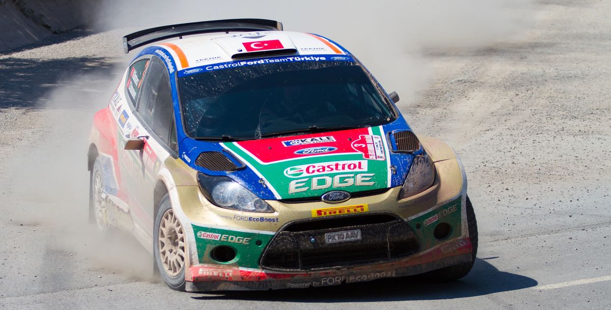 Castrol - Innovation und Unterstützung im Motorsport