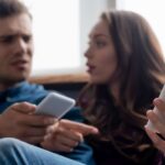 Smartphones in Beziehungen - wer ist Lisa?? Smartphones in Beziehungen - wer ist Lisa??