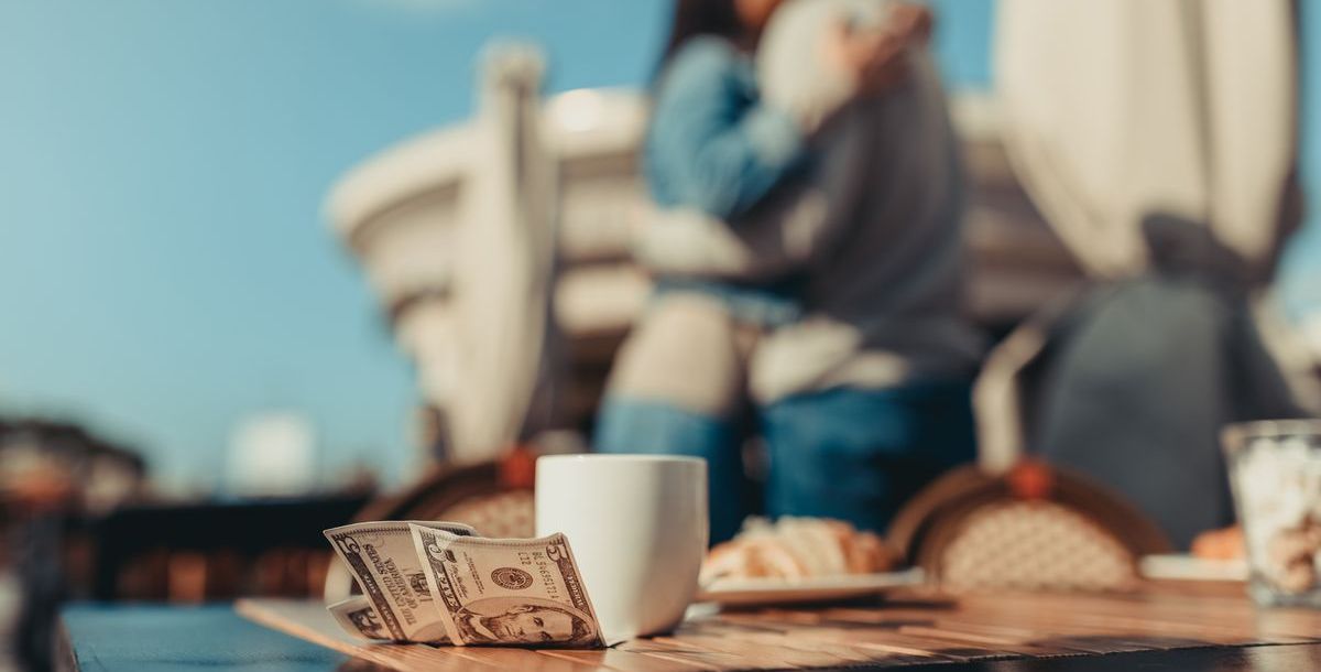 Leitfaden zur Trinkgeld-Etikette weltweit