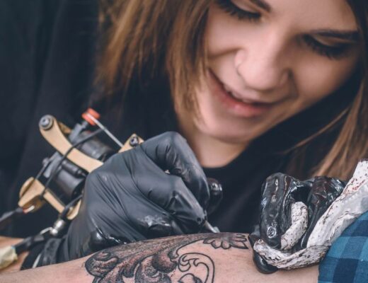 Tattoos sicher üben und perfektionieren - auch ohne Hautverletzung