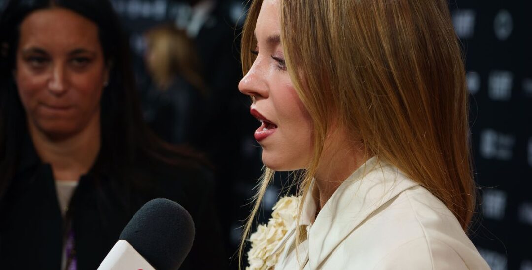 Sydney Sweeney x James Bond nimmt Fahrt auf