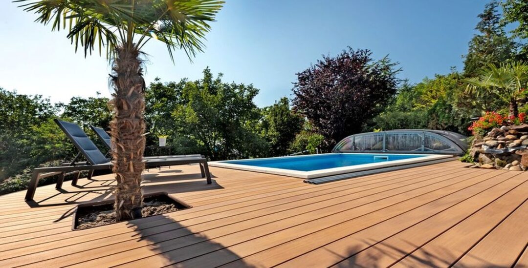 Die Trittsicherheit an Pool und Gartenteich