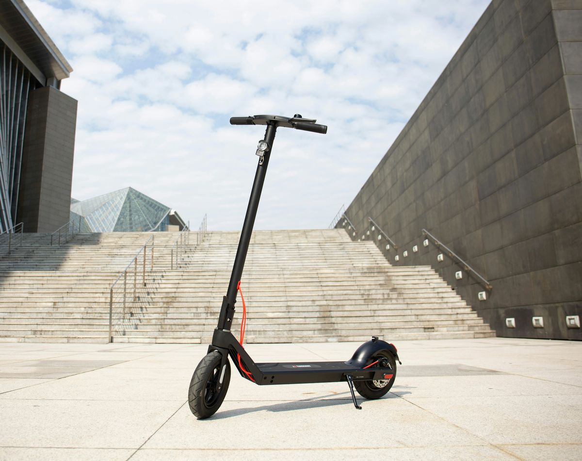 E‑Scooter im Blick schärferer Haftungsregeln